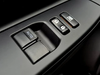Toyota Yaris Toyota Yaris 1.5 Hybrid Automaat Design Sport | Stoelverwarming - afbeelding nr 10