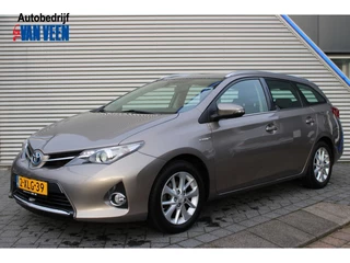 Toyota Auris - 534351752-0