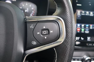 Volvo XC40 Volvo XC40 1.5 T3 R-Design | Schuifdak | Audi H&K | Camera - afbeelding nr 21