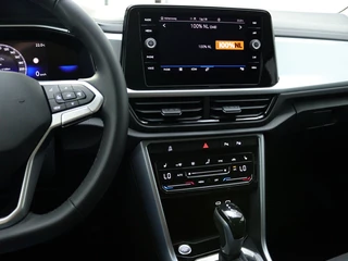 Volkswagen T-Roc Volkswagen T-Roc 1.5 TSI Life Bns | Private Lease 639,- | Navigatie | Camera | K - afbeelding nr 29