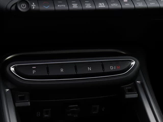 Jeep Avenger Jeep Avenger 1.2 e-Hybrid Summit | Pano | Leder | Navi | JBL | Camera | Winte - afbeelding nr 23