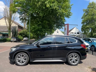 BMW X1 BMW X1 XDRIVE25i SPORT 231PK AUT. / CAMERA / LEDER / NAVI / 18'' LMV - afbeelding nr 3