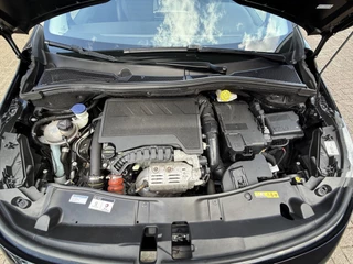 Peugeot 2008 Peugeot 2008 1.2 PureTech GT-Line | AUTOMAAT | TREKHAAK | NAVI | CAMERA | - afbeelding nr 26