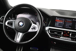 BMW 3 Serie BMW 3-serie 320i High Executive Edition (TREKHAAK, PARKEERSENSOREN, STOELVERWARMING, LEER, NAVIGATIE, NL-AUTO) - afbeelding nr 4