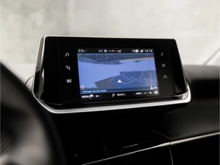 Peugeot 208 Peugeot 208 1.2 PureTech Sport (APPLE CARPLAY, GROOT NAVI, PARKEERSENSOREN, SPORTSTOELEN, LED KOPLAMPEN, LANE ASSIST, CRUISE, NIEUWSTAAT) - afbeelding nr 23