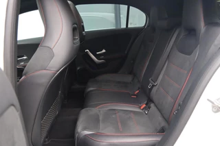 Mercedes-Benz A-Klasse Mercedes-Benz A-klasse A 220 AMG Line / PANODAK / ALCANTARA / ELEK-TREKHAAK / 18'' - afbeelding nr 14