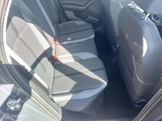 Volkswagen Polo Volkswagen Polo 1.0 TSI 95PK HiGHLINE DSG AUTOMAAT ADAPTIVE CRUISE CONTROLE PARKEERSENSOREN CARPLAY ZEER NETTE AUTO!! - afbeelding nr 9