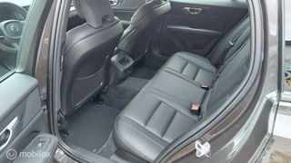 Volvo V60 Volvo V60 2.0 B3 Essential Edition - afbeelding nr 10