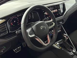 Volkswagen Polo Volkswagen Polo 2.0 TSI GTI 207PK PANO IQ LED/GRILL CAMERA STOELVERW ADAP.CRUIS ZWARTE.HEMEL 18'' LMV BEATS AUDIO 