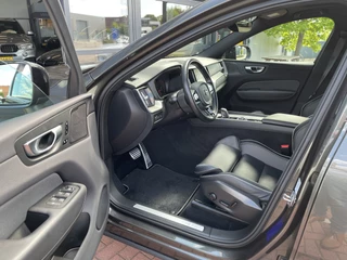 Volvo XC60 Volvo XC60 2.0 T6 Plug-in hybrid 340 pk AWD R-Design Trekhaak Panoramadak Camera Bliss Full Led Koplampen Harman Kardon Audio Stoel+ stuur + voorruitverwarming  1e Eigenaar Pine Grey Metallic - afbeelding nr 9