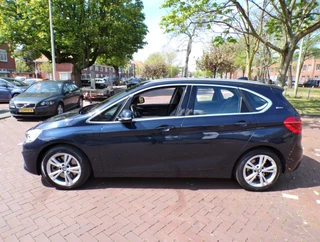 BMW 2 Serie BMW 2 Serie Active Tourer 225xe Centennial High Executive automaat/panodak/leer - afbeelding nr 2