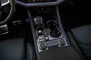 Volkswagen Touareg Volkswagen Touareg R 3.0 TSi eHybrid 4MOTION | Nieuw | Vol opties | Panodak | Dynaudio | Massage | Trekhaak | 22 inch | 5 jaar garantie | - afbeelding nr 35