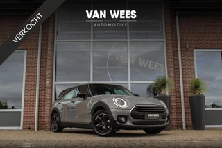 MINI Clubman 1.5 Cooper Essential | 1e eigenaar | BTW auto | Keyless entry | Stoelverwarming | Cruise control | DAB | Camera | LED | Sportstuur | Lichtpakket | PDC