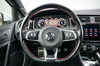 Volkswagen Golf Volkswagen Golf 2.0 TSI GTI Performance |Pano|Dyna|Virtual|Keyless - afbeelding nr 24