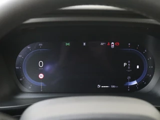 Volvo XC40 Volvo XC40 B4 Plus Dark | Trekhaak | Dodehoekdetectie | Achteruitrijcamera - afbeelding nr 23