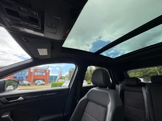 Volkswagen T-Roc Volkswagen T-Roc 1.5 TSI 150Pk Sport Camera Panodak Adaptive Cruise Clima Trekhaak - afbeelding nr 26