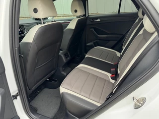 Volkswagen T-Roc - afbeelding nr 14