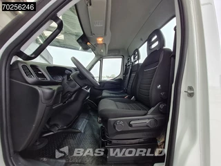 Iveco Daily Iveco Daily 35C18 3.0L Automaat Bakwagen Laadklep LED Navi Camera Airco Cruise Meubelbak Koffer Airco Cruise control - afbeelding nr 22