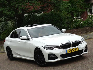 BMW 3 Serie BMW 3 Serie 330i 258PK High Ex. M-Sport / M-Perf. 2019 / LED / *NAP* - afbeelding nr 8