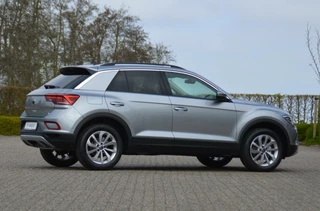 Volkswagen T-Roc Volkswagen T-Roc 1.5 TSI Life Edition DSG automaat 3110 km! - afbeelding nr 64