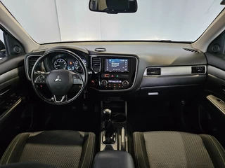 Mitsubishi Outlander Mitsubishi Outlander 2.0 Business Edition / Trekhaak / Camera - afbeelding nr 18