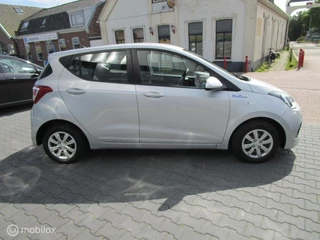 Hyundai i10 Hyundai i10 1.0i i-Motion Comfort 5drs 105dkm! Airco Cruise - afbeelding nr 7
