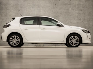 Peugeot 208 Peugeot 208 1.2 PureTech Sport (APPLE CARPLAY, GROOT NAVI, 360 CAMERA, LM VELGEN, SPORTSTOELEN, CRUISE, PARKEERSENSOREN, NIEUWSTAAT) - afbeelding nr 4