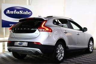 Volvo V40 Volvo V40 Cross Country 1.5 T3 Momentum AUTOMAAT NAV CAMERA '17 - afbeelding nr 3