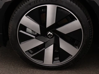 Volvo V60 Volvo V60 2.0 T6 Essential Edition | Driver Assist | Leder | Climate | 19