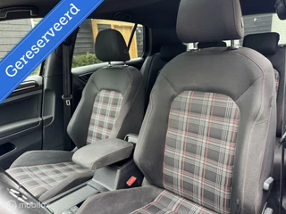 Volkswagen Golf Volkswagen Golf 2.0 TSI GTI Performance Automaat - afbeelding nr 9
