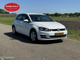 Volkswagen Golf Volkswagen Golf 1.6 TDI Connected Series - afbeelding nr 3