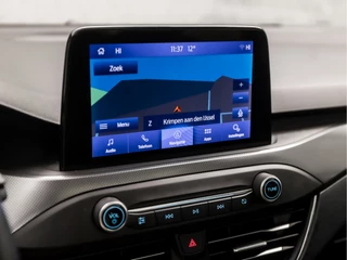 Ford Focus Automaat (PANORAMADAK, APPLE CARPLAY, GROOT NAVI, STUUR/STOELVERWARMING, GETINT GLAS, ADAPTIVE CRUISE, TREKHAAK, PARKEER ASSISTENT, NIEUWE APK, NIEUWSTAAT) - afbeelding nr 25