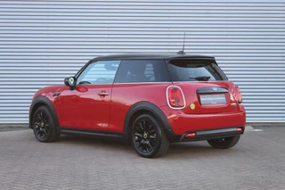 MINI Electric Mini Mini Electric MINI Electric 33 kWh Cooper SE/Navi/Leder - afbeelding nr 6