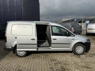 Volkswagen Caddy Achteruitrijcamera/Cruise control/navigatie systeem - afbeelding nr 13