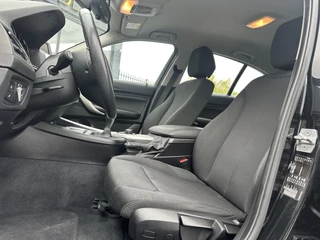 BMW 1 Serie BMW 1-serie 118i Executive 1e Eigenaar,Airco,Cruise,Stoelverwarming,PDC Achter,Bluetooth,6-bak,LM Velgen,APK tot 09-2026 - afbeelding nr 7