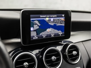 Mercedes-Benz C-Klasse 279Pk Automaat (NAVIGATIE, LUCHTVERING, CAMERA, LEDER, GETINT GLAS, SPORTSTOELEN, STOELVERWARMING, SFEERVERLICHTING, NIEUWE APK, NIEUWSTAAT) - afbeelding nr 8