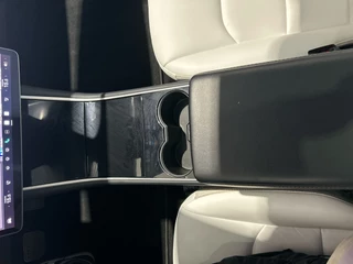 Tesla Model 3 | Wit leer interieur | - afbeelding nr 17