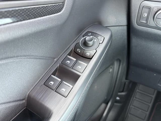 Ford Kuga Ford Kuga 2.5 PHEV ST-Line 225pk | Driver Assistance Pack | Winterpack | Technology Pack | AGR Stoelen | Half leder/Alcantara | - afbeelding nr 11