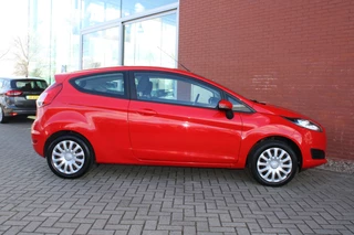 Ford Fiesta Ford Fiesta 1.0 Style | Nieuwe Distributieriem | Airco | Trekhaak | Navigatie - afbeelding nr 5