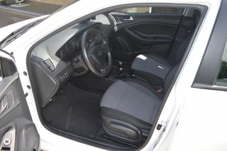 Hyundai i20 Hyundai i20 1.2i 4 cilinder i-Motion Cruise Airco PDC 44.941km - afbeelding nr 11