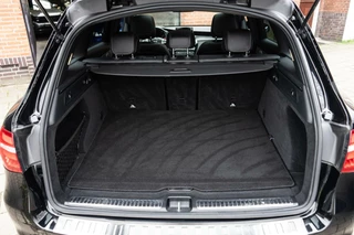 Mercedes-Benz GLC Mercedes GLC-klasse 250 4MATIC AMG Pano / Burmester / Trekhaak - afbeelding nr 26