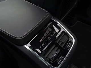 Volvo XC90 Volvo XC90 2.0 T8 407PK TE AWD R-Design 2017 / LED - afbeelding nr 57
