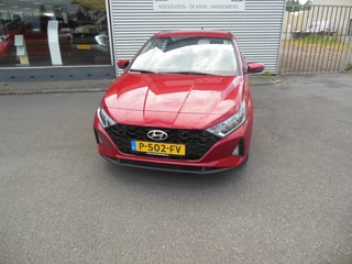 Hyundai i20 Hyundai i20 1.0 T-GDI Comfort Prachtige auto Staat in Hardenberg - afbeelding nr 7