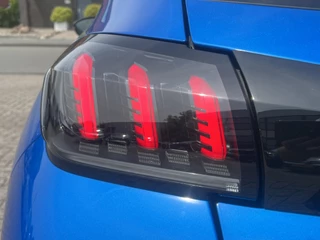 Peugeot 208 Peugeot 208 1.2 100 pk Allure Navi* Carplay Camera Keyless Led ACC Clima I-Cockpit Parkeersensoren Stoelverwarming Getint Glas - afbeelding nr 34