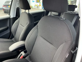 Peugeot 208 Peugeot 208 1.2 ALLURE AUT, NAVI, CRUISE perfecte staat! - afbeelding nr 9