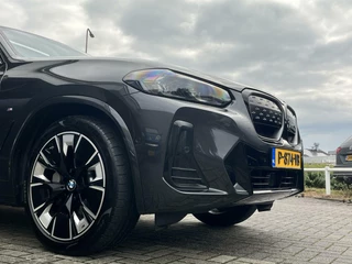 BMW iX3 BMW iX3 M-SPORT 80 kWh PANO+360+ACC+EL TREKH+HARMAN KARDON - afbeelding nr 19