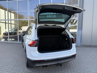 Volkswagen Tiguan Volkswagen Tiguan 1.4 TSI ACT DSG Highline Virtual|Nav|Trekhaak|Led - afbeelding nr 20
