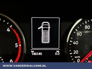 Volkswagen Crafter Apple Carplay, Android Auto, Chauffeursstoel, Parkeersensoren, 3000kg Trekvermogen - afbeelding nr 20
