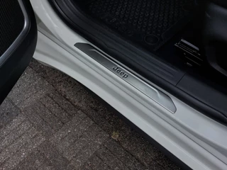 Jeep Compass Jeep Compass 4xe 240 Plug-in Hybrid Electric S | Navi | Apple Carplay+Android Auto | Clima | Adap.Cruise | Keyless Entry | Pdc V+A+Camera | Stoel+Stuurwielverwarming | Rijstrook+Licht+Regensensor - afbeelding nr 30