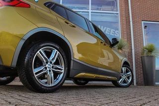 BMW X2 ➡️ BMW X2 sDrive18i F39 High Executive Edition M-sport | M-pakket | Dakraam | 2e eigenaar | Head up | Harman-Kardon | Camera | Leer | LED | Navi | PDC | 19 inch |  Stoelverwarming | Automaat | - afbeelding nr 43